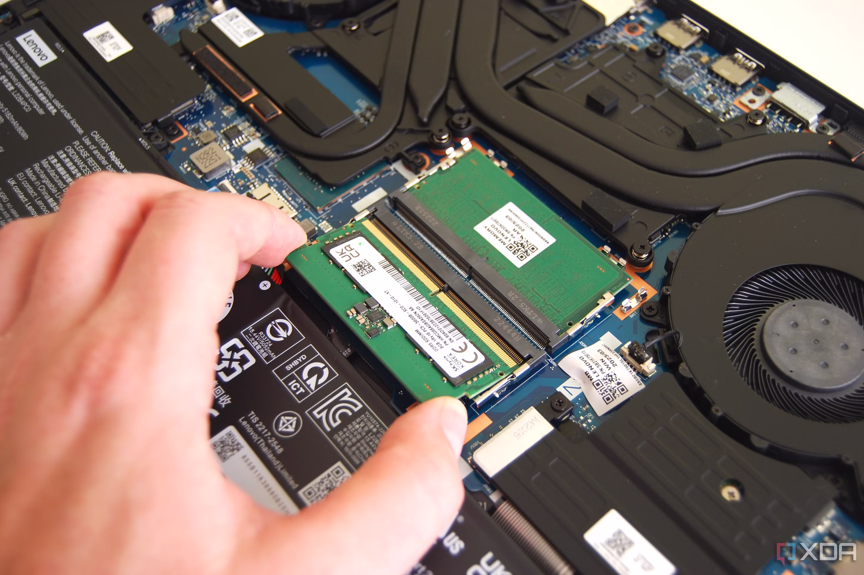 Laptop Screen Replacement 1